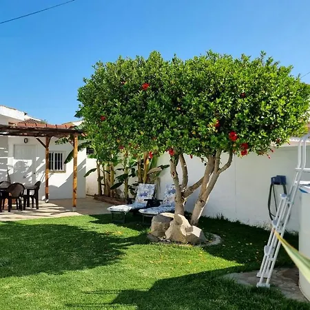 Privado Con Jardin, Piscina Elevada Y Bbq * 치클라나 데 라 프론테라